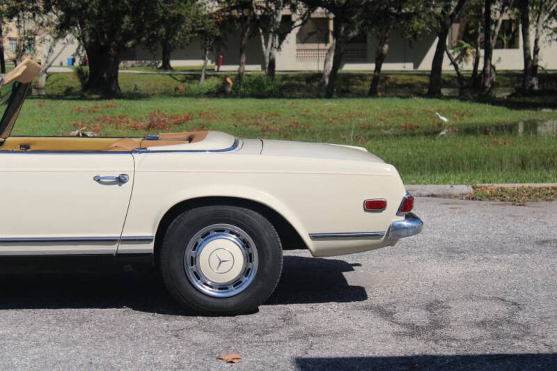 1968 Mercedes-Benz 280-Class