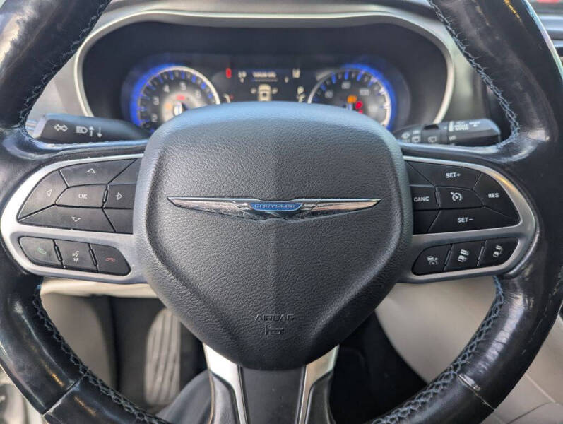 2021 Chrysler Pacifica Touring L