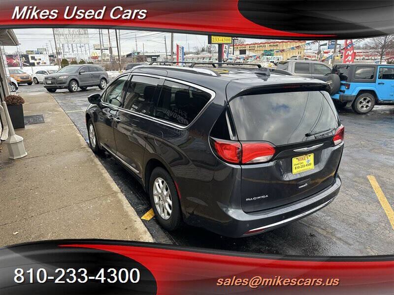 2020 Chrysler Pacifica Touring L