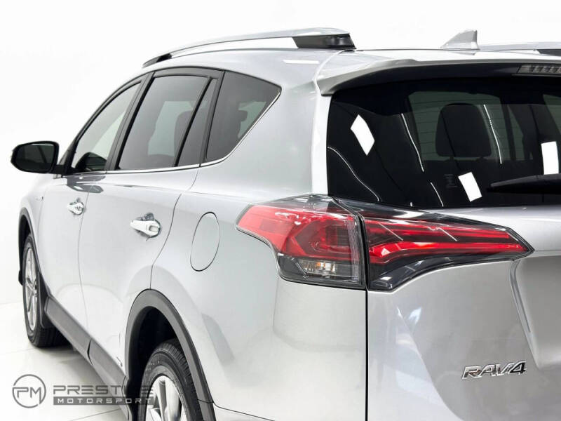 2017 Toyota RAV4 Hybrid Limited