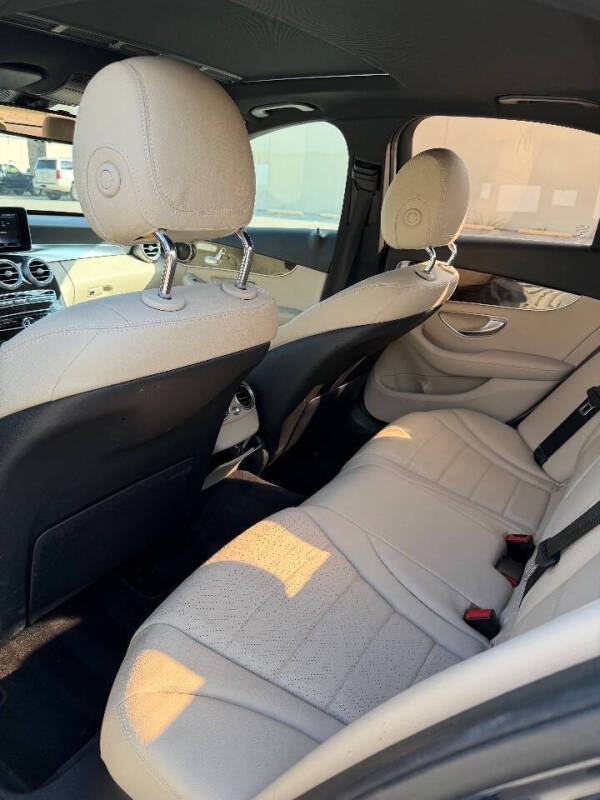 2018 Mercedes-Benz C-Class C 300