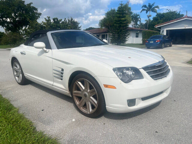 2005 Chrysler Crossfire for sale at Car Girl 101 in Oakland Park, FL