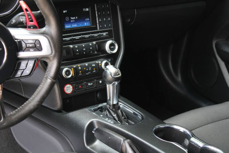 2015 Ford Mustang V6