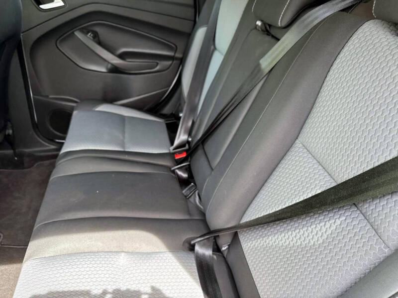2019 Ford Escape SE