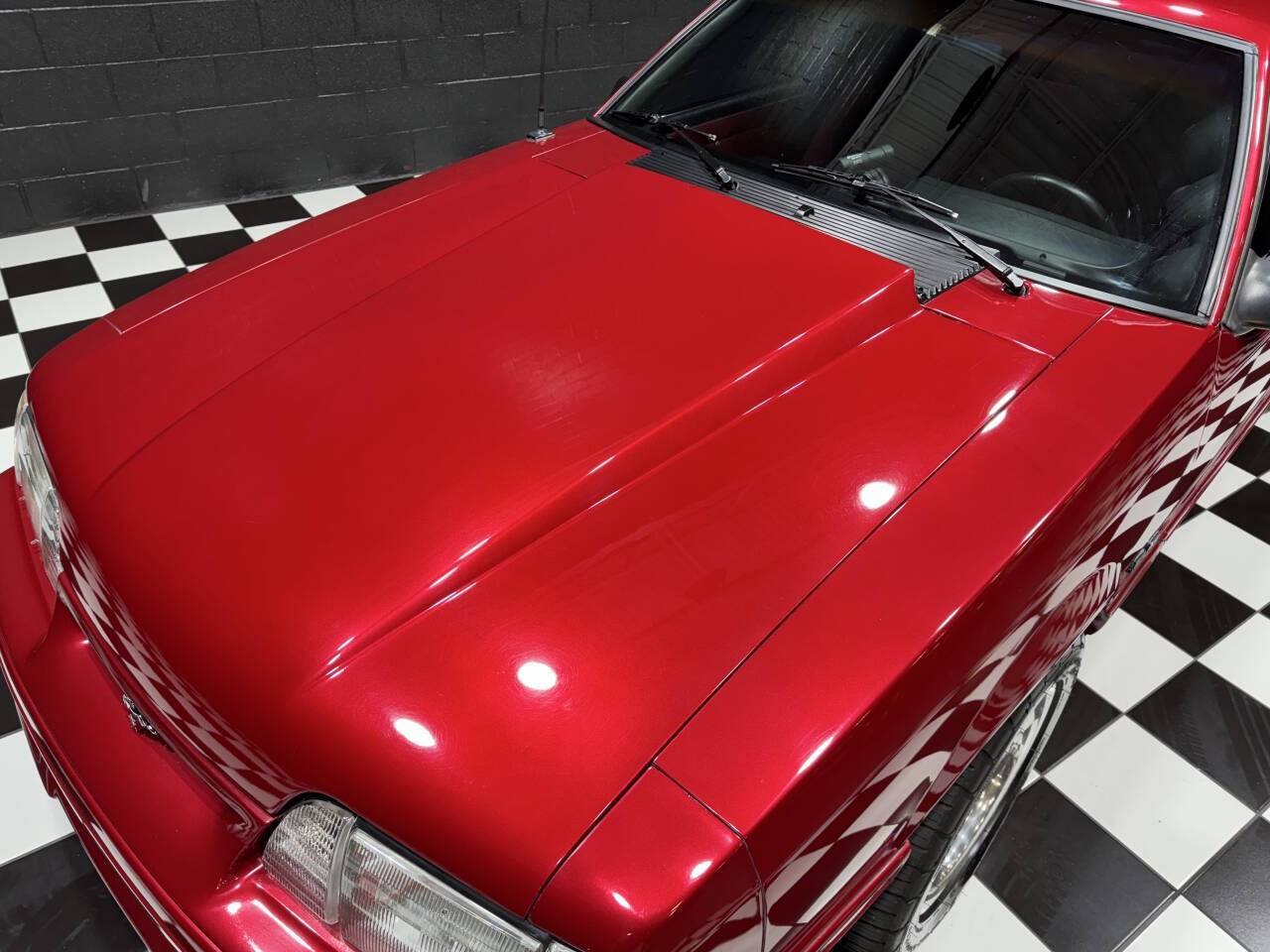 1991 Ford Mustang 30