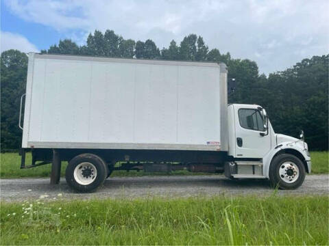 2012 Freightliner Business class M2