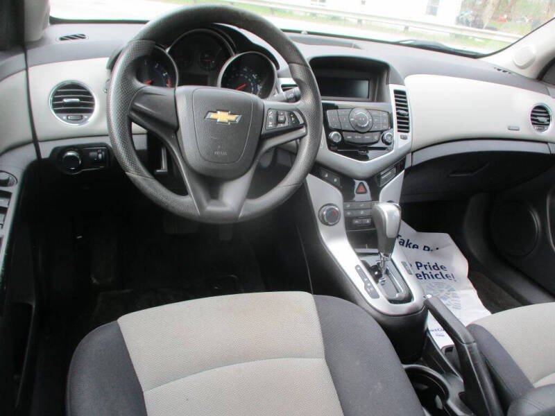 2012 Chevrolet Cruze LS