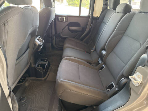 2021 Jeep Gladiator Willys