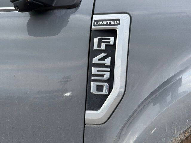 2022 Ford F-450 Super Duty Limited