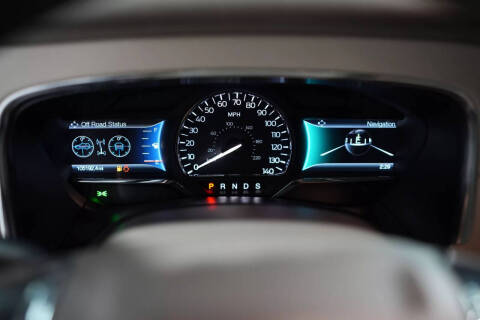 2017 Lincoln Navigator Select