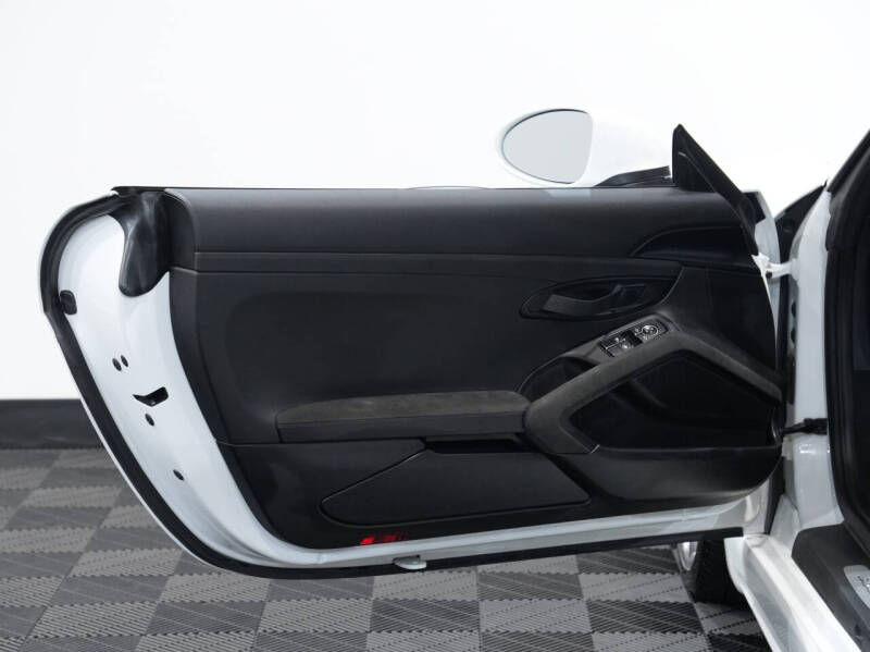 2021 Porsche 718 Boxster Spyder