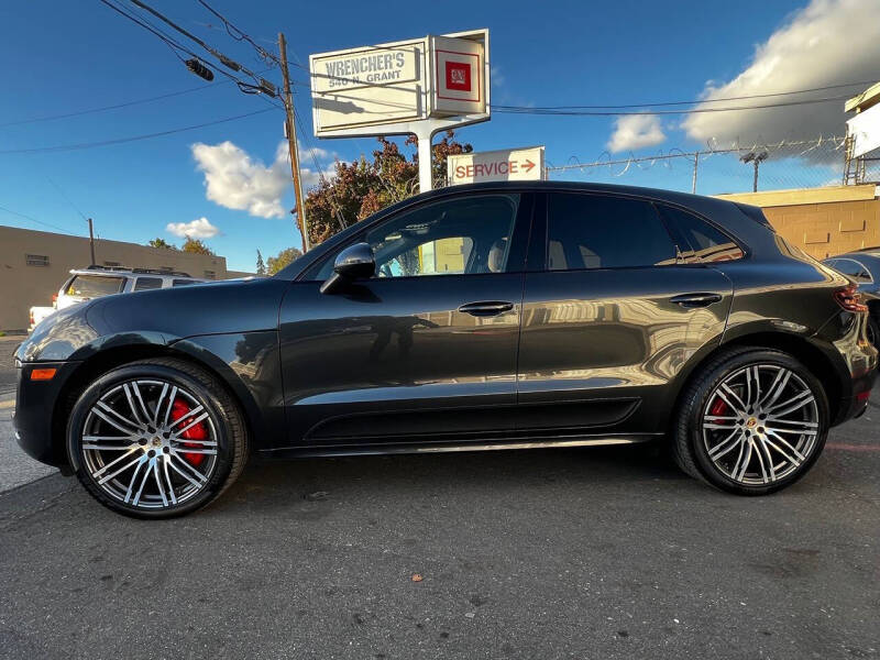 2017 Porsche Macan GTS