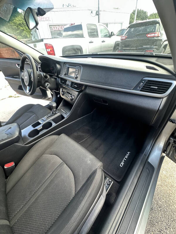 2016 Kia Optima LX