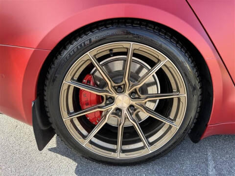 2021 Tesla Model S Plaid