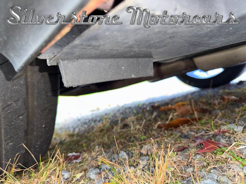 2010 Dodge Challenger SRT8