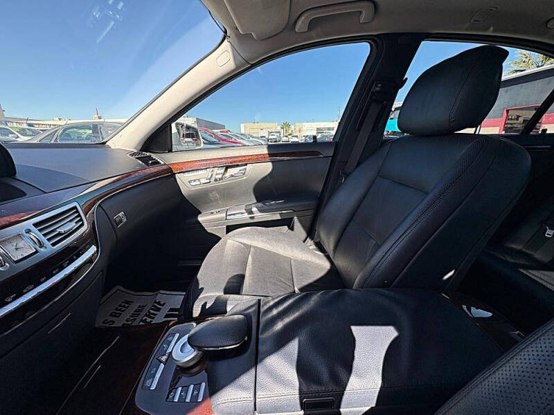 2013 Mercedes-Benz S-Class S 550