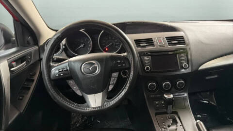 2013 Mazda MAZDA3