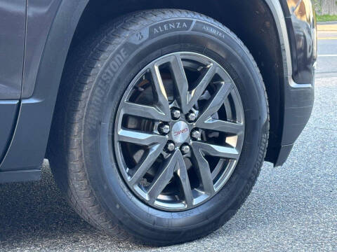 2017 GMC Acadia SLT-1