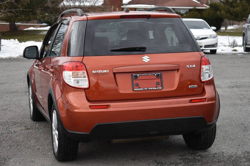 2010 Suzuki SX4 Crossover