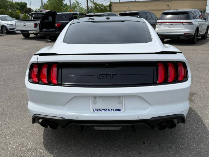 2019 Ford Mustang
