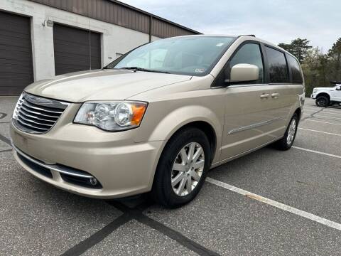 2015 Chrysler Town and Country for sale at Auto Land Inc in Fredericksburg VA