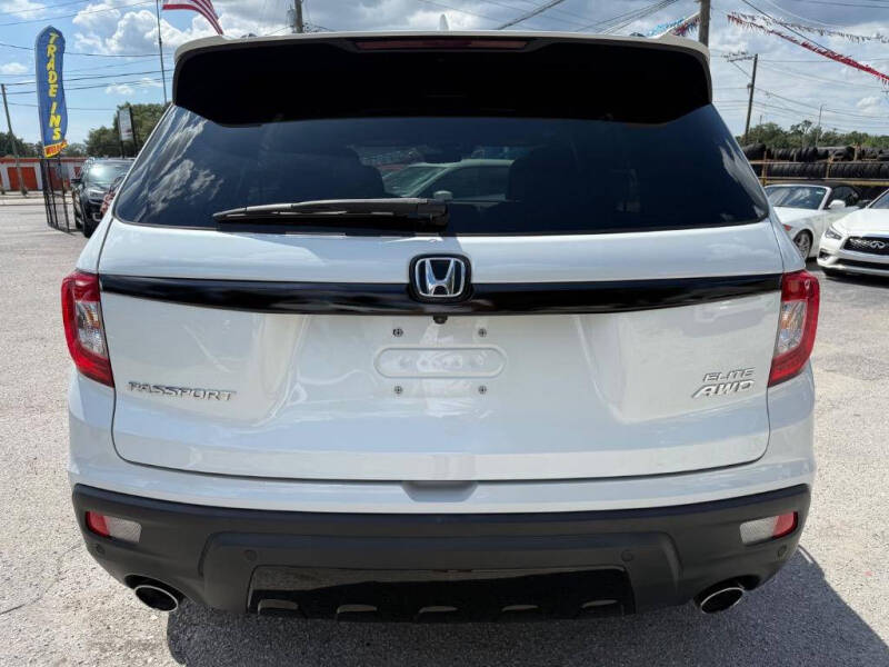 2019 Honda Passport Elite