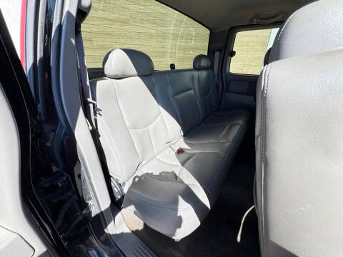 2005 GMC Sierra 2500HD