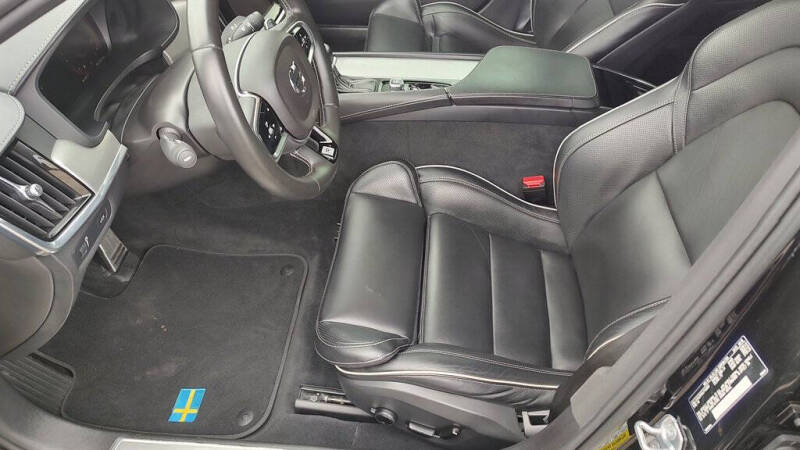 2020 Volvo S90 T6 R-Design