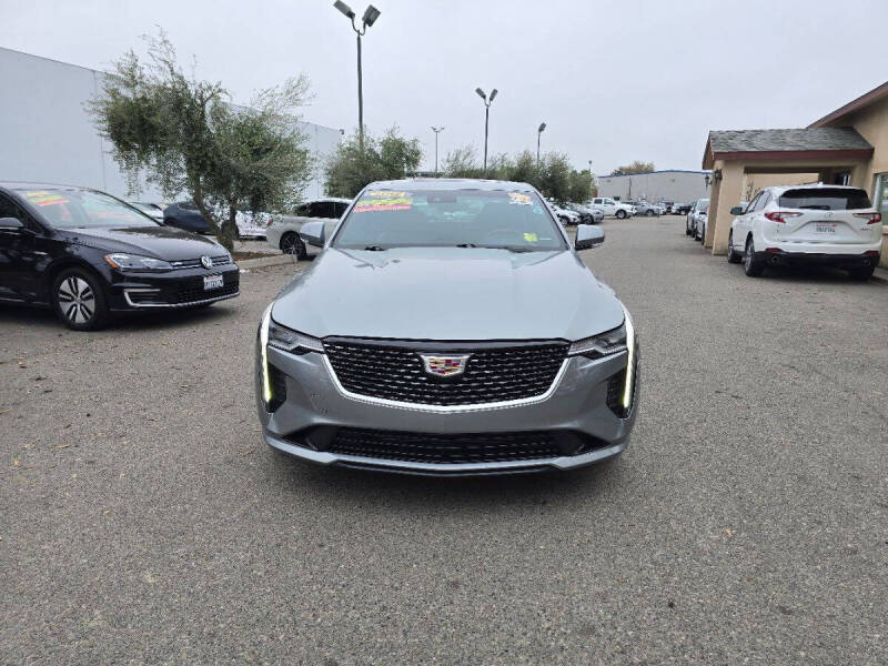 2023 Cadillac CT4 Luxury