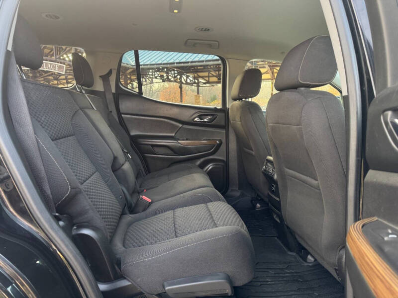 2018 GMC Acadia SLE-2