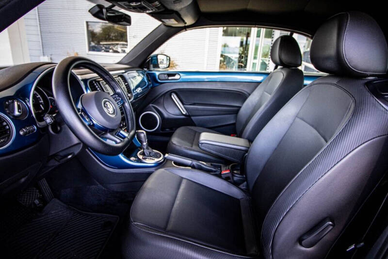 2019 Volkswagen Beetle Convertible 2.0T SE