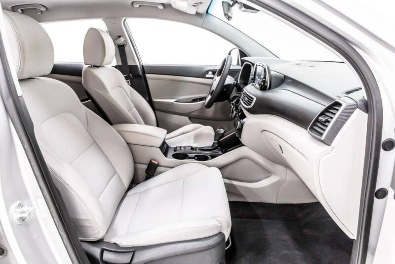 2020 Hyundai Tucson SE