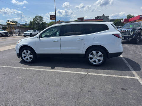 2017 Chevrolet Traverse LT