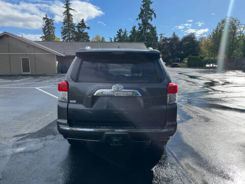 2013 Toyota 4Runner SR5