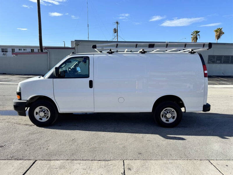 2021 Chevrolet Express 2500