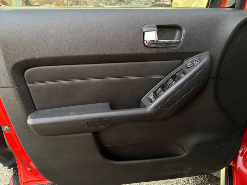 2009 HUMMER H3 Alpha