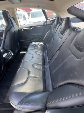 2013 Tesla Model S