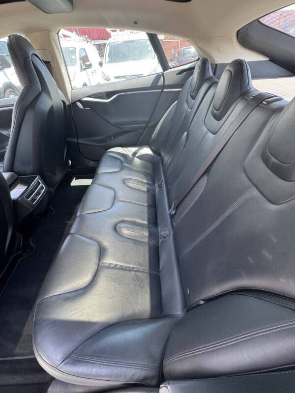 2013 Tesla Model S