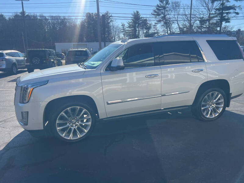 2017 Cadillac Escalade Premium Luxury