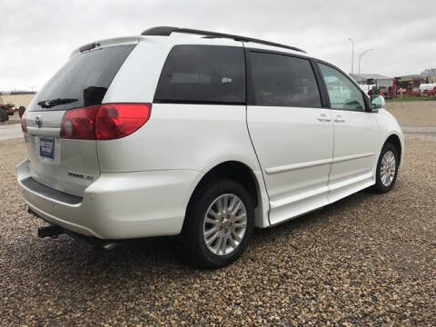2009 Toyota Sienna XLE