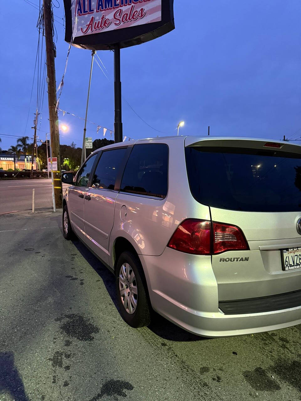 2010 Volkswagen Routan for sale at ALL AMERICAN AUTO SALES in San Mateo, CA