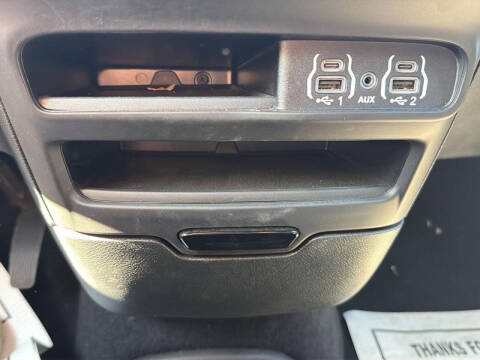 2023 Chrysler Pacifica Plug-In Hybrid Touring L