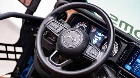 2026 Jeep Gladiator Sport