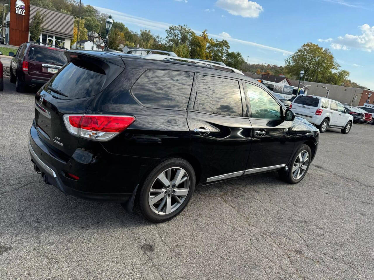 2013 Nissan Pathfinder for sale at First Choice Auto Center LLC in Cincinnati, OH