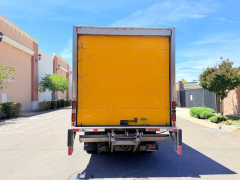 2019 Hino 155