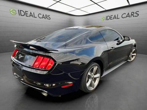2016 Ford Mustang EcoBoost Premium