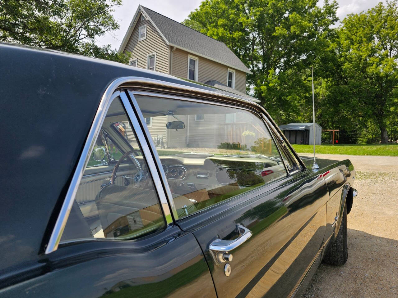 1965 Ford Mustang 42