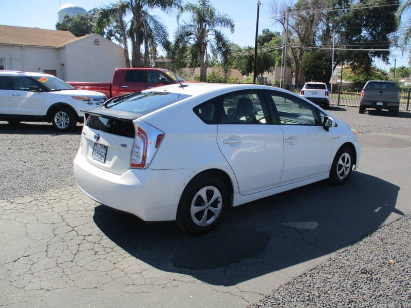 2014 Toyota Prius Three