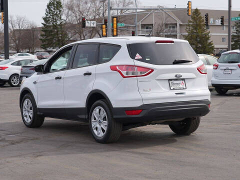 2016 Ford Escape S