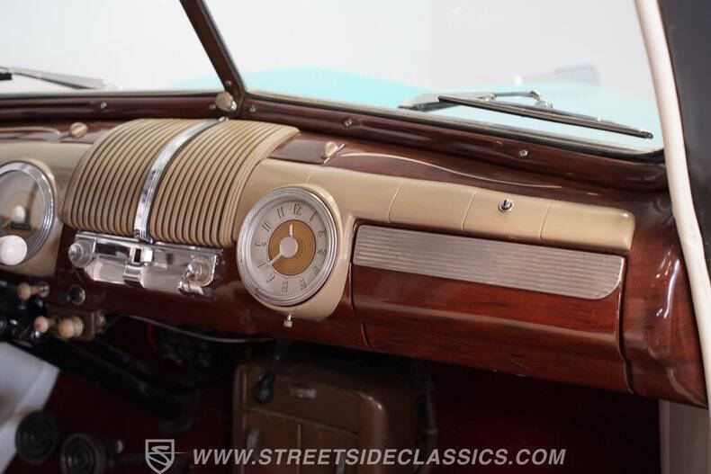 1948 Ford Deluxe